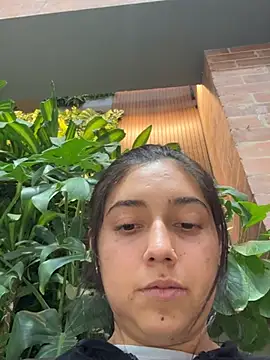 MiaSweet127 webcam