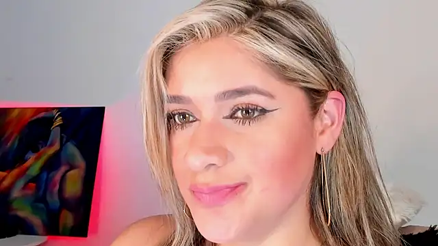 NicoleDiior webcam