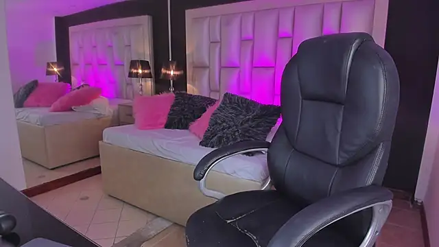 LuisaJonnes_ webcam