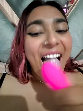 ADELINE_COLLINS15 webcam