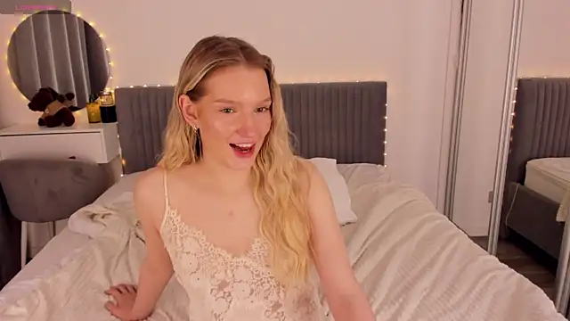 CassieRayss webcam