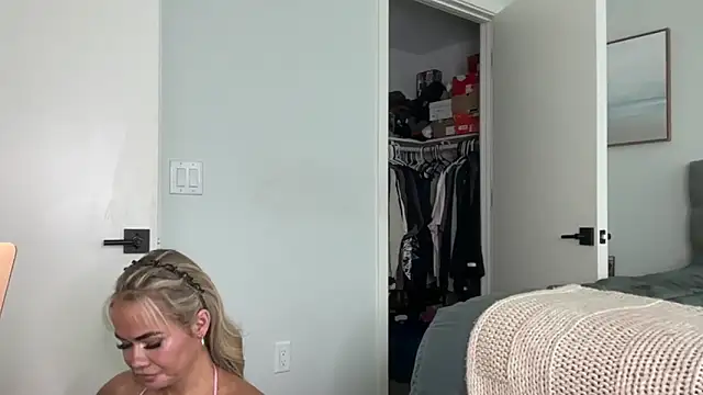 ElenaErickson webcam