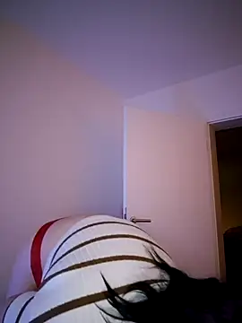 JUJUICY- webcam