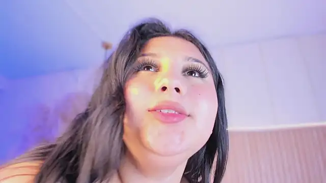 AvyMilton webcam