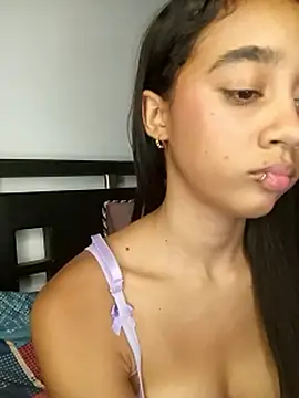 Zoe_Sweett18 webcam