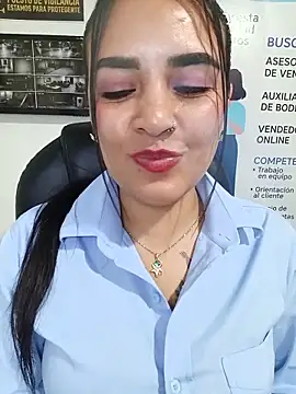 MAYE__13 webcam