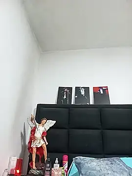 MaryRoze_ webcam