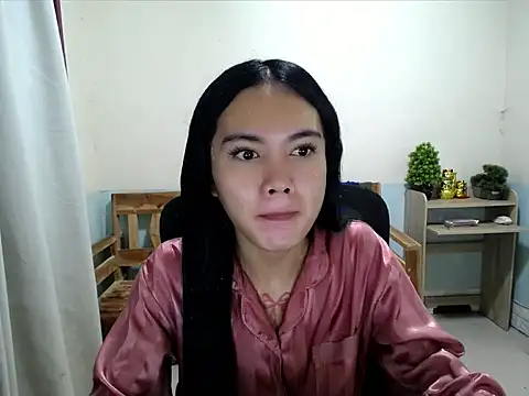 devine_goddess webcam