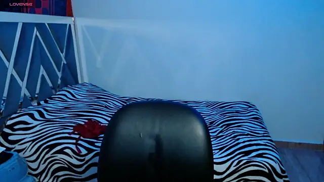 paula_lopez__ webcam
