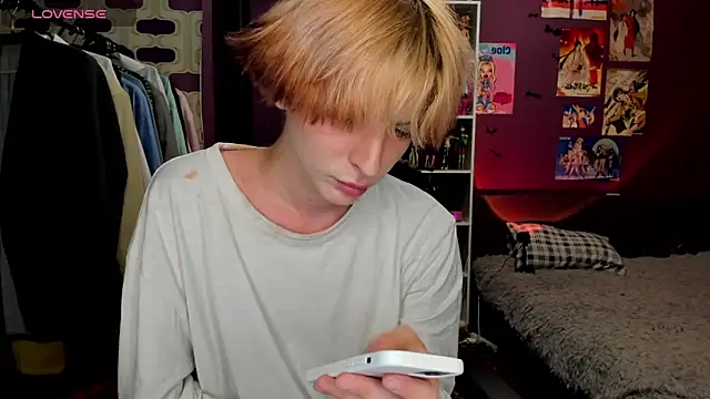 sweet_peach___ webcam