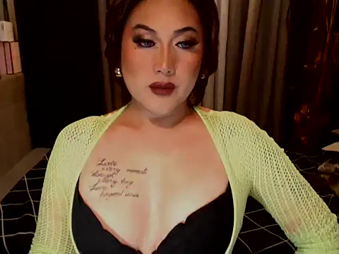 YourMistressAggy webcam