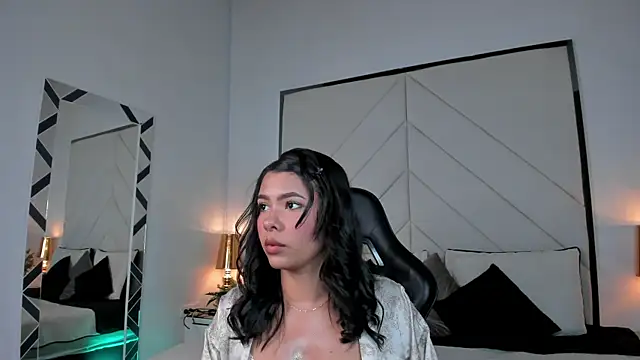 Celene_Rosejs webcam