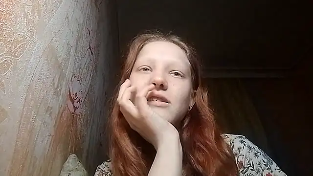 BirgitKamal live cam on StripChat