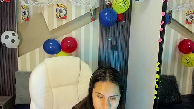 MadisonYoung000 webcam