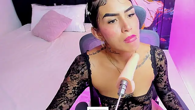 alanna_wild's live room