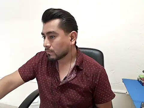 youmanhorny webcam