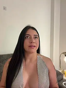 KallyMyller1 webcam