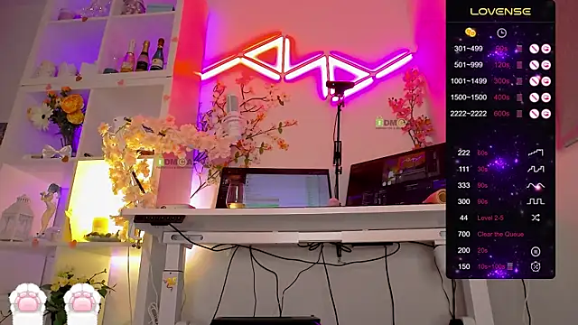 Elena-Marilyn webcam