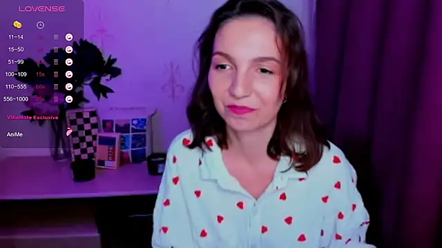 KindHazelHere_ webcam