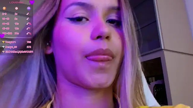 Stacy_Tyler webcam