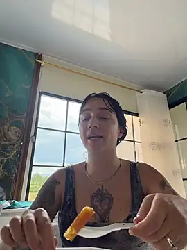 EmmyEvans1 webcam
