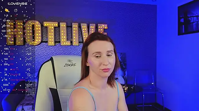 Kriswix live cam on StripChat