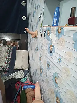 tina8th live cam on StripChat