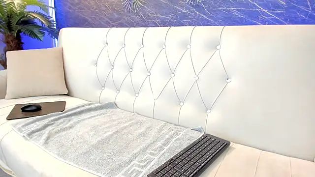 Belle_Emmanuelle webcam