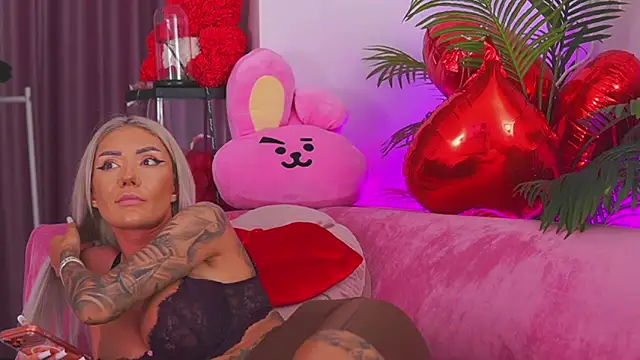 fallingangel live cam on StripChat