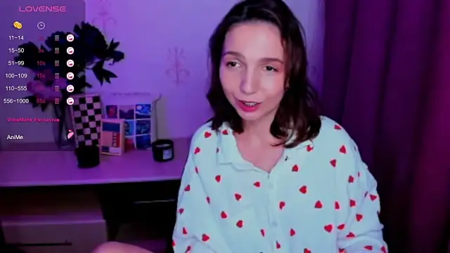 KindHazelHere_ webcam