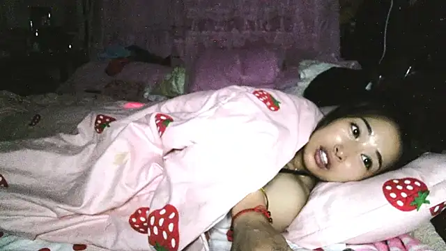 hebe-02 live cam on StripChat