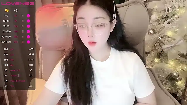 Monica-666888- webcam