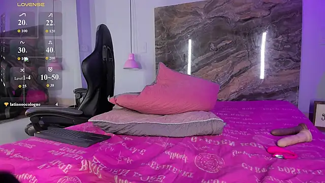 Skarleth_queen webcam
