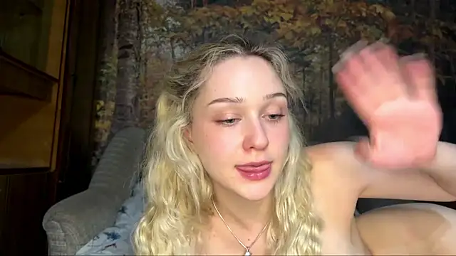 AlisiaStreitmatter live cam on StripChat