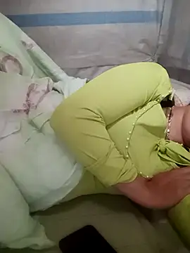 phuongtrinh1 live cam on StripChat