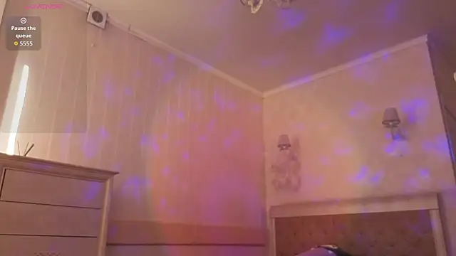 MilaVey webcam