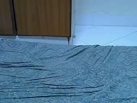 icy_pearl webcam