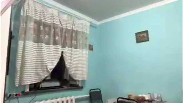 SpotlessParaffin webcam