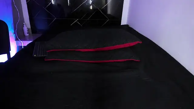Adrian_Wolf webcam