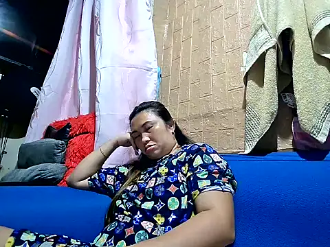 Lonely_Heart webcam