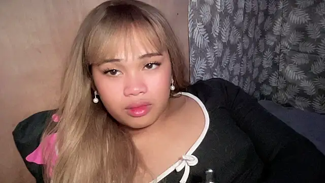 Exotic_alyssa69 webcam