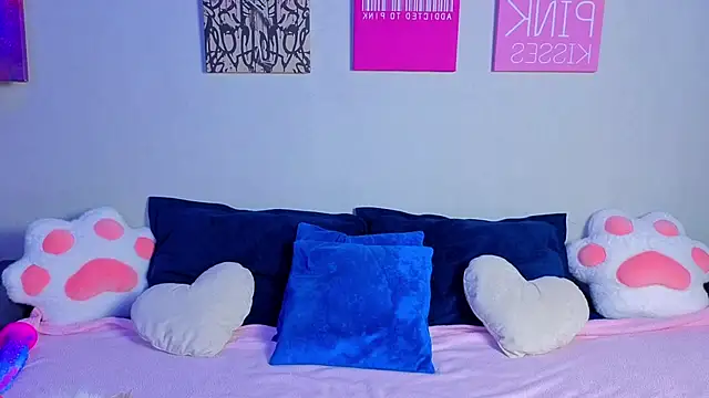 PerryKitty live cam on StripChat