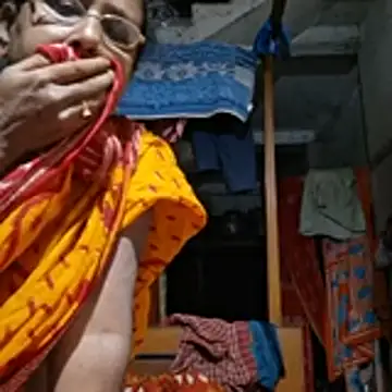 Riya45326 webcam