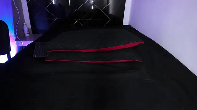 Adrian_Wolf webcam