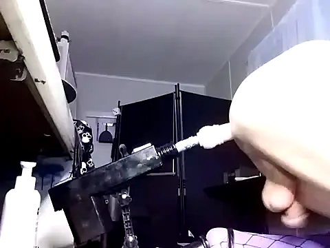 SissyJamie123 webcam