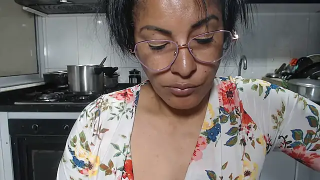 kateleyagrey webcam