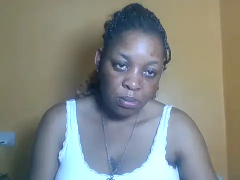 Prettyblackgal webcam