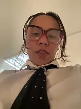 SophiaQueens webcam