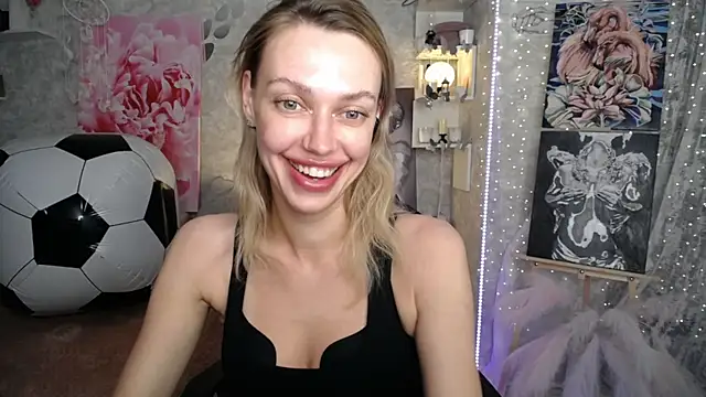 NickyAdamidi webcam