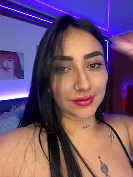 Arlieina - Couple webcam sex chat